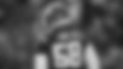 Shaka Toney goes through his first days of rookie minicamp. (Emilee Fails/Washington Football Team)