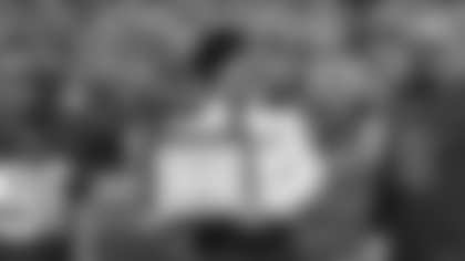 helmet-to-helmet-winner