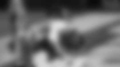 Wide receiver Terry McLaurin celebrates with tight end Logan Thomas during the Washington Football Team's win over the Philadelphia Eagles on Jan. 3, 2021. (Washington Football Team)