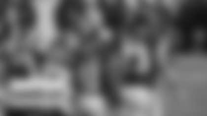 The Washington Football Team offense during its game against the Carolina Panthers on Dec. 27, 2020. (Amanda Bowen/NFL)