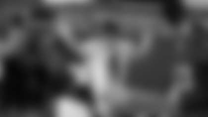 Taylor Heinicke celebrates an eight-yard rushing touchdown against the Tampa Bay Buccaneers. (Washington Football Team)