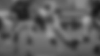 New Orleans Saints announced that they have agreed to terms with unrestricted free agent defensive end Kentavius Street on Friday, March 18, 2022. Check out Kentavius in action with the San Francisco 49ers during his four NFL seasons.