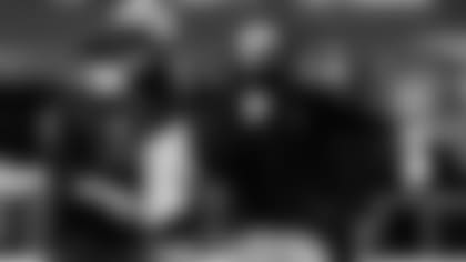 Game action photos from the New Orleans Saints vs. Chicago Bears matchup in the Wild Card round of the 2020 NFL playoffs.