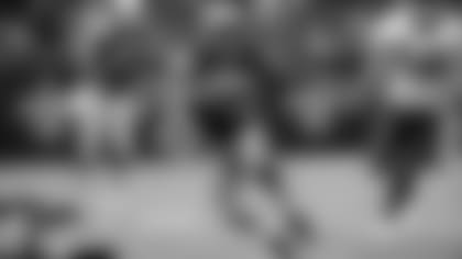 sproles_run_texans.jpg
