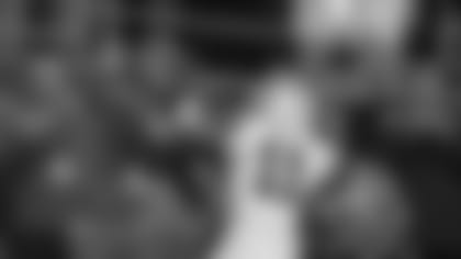 Oregon wide receiver Dillon Mitchell, left, and Stanford's Paulson Adebo compete in the end zone for a Justin Herbert pass in overtime of an NCAA college football game Saturday, Sept. 22, 2018, in Eugene, Ore. The pass was incomplete  (AP Photo/Chris Pietsch)