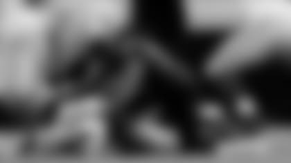 See the best moments from the Saints defense in the Week 10 match up against the San Francisco 49ers at the Mercedes-Benz Superdome.