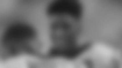 Gallery-preseason-game1-2560x14402729