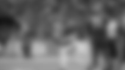 New Orleans Saints players in action during their 2022 Week 4 game against the Minnesota Vikings.