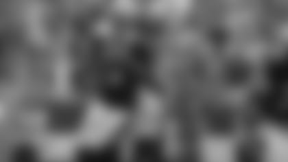 Photo-Saints-Rams-2019-Week-2-Game-Action-Slack-16