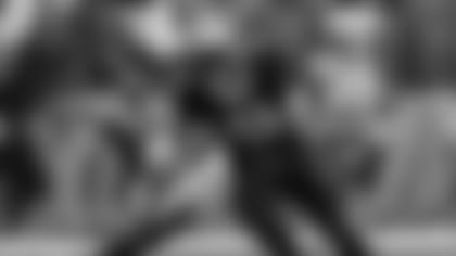 New Orleans Saints running back Alvin Kamara (41) carries in the second half of an NFL football game against the Tampa Bay Buccaneers in New Orleans, Sunday, Nov. 5, 2017. (AP Photo/Bill Feig)