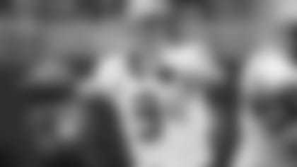 New Orleans Saints quarterback Drew Brees (9) works against the Atlanta Falcons during the first half of an NFL football game, Sunday, Sept. 23, 2018, in Atlanta. (AP Photo/Mark Humphrey)