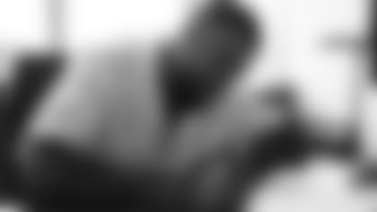 20210817_ADAMS_SIGNING_IMG_0026