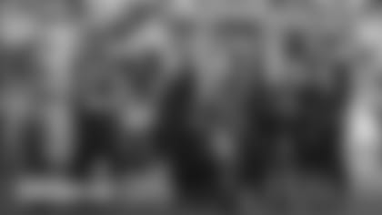 Team_round-up_011122