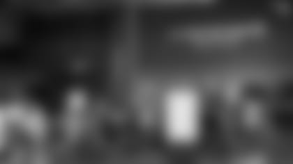 Lumen Entry with Shoppers