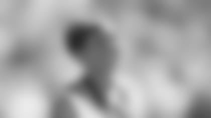 Seahawks-Dancers-Through-The-Years-20070909_12-06-36_