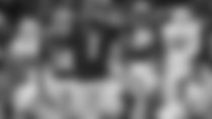 Washington's Byron Murphy reacts after a stop against Stanford in the first half of an NCAA college football game Saturday, Nov. 3, 2018, in Seattle. (AP Photo/Elaine Thompson)