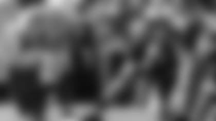 wk03_vs_49ers_blog_17.jpg