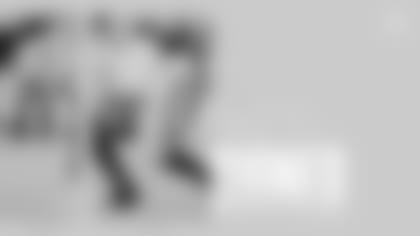 Quinton-Jefferson-signed_16x9