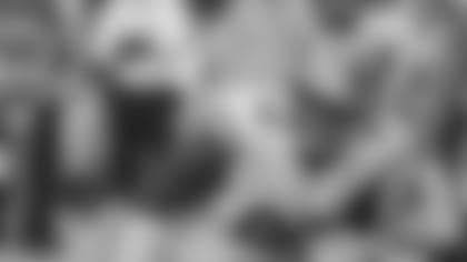 AP_18304024323173