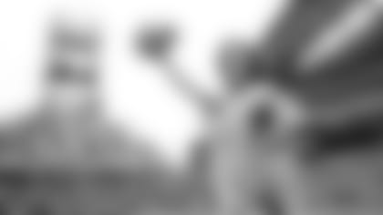 Seahawks-Dancers-Through-The-Years-20091018_12-55-24_13570