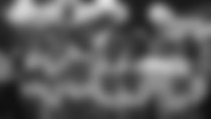 Seahawks-Dancers-Through-The-Years-20060924_13-26-10_1