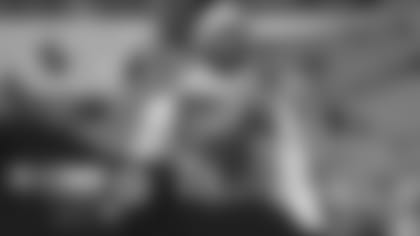 16x9_things-to-know-delta_Witherspoon