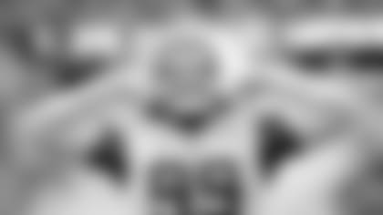 New York Giants defensive end Leonard Williams (99) takes the field during an NFL football game against the Philadelphia Eagles, Sunday, Nov. 28, 2021, in East Rutherford, N.J. (AP Photo/Adam Hunger)