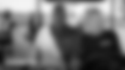 20220801 Round Up Bill Russell