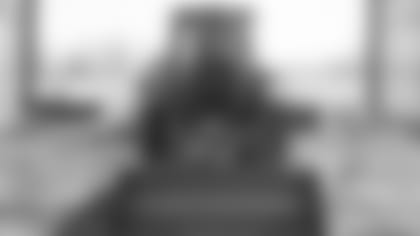 TV_Story_Washington_James_Tractor_003