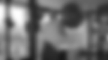 01182011_Diary_Hood_wghts.JPG
