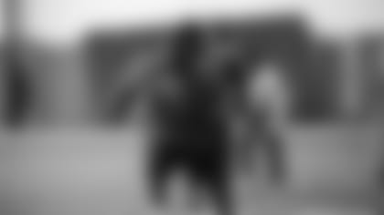 01172011_Diary_Players_run3.jpg