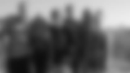 Fans_2_parkinglot_7262014.jpg