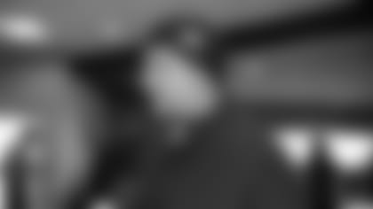 01312011_Diary_Farrior_Airport.jpg