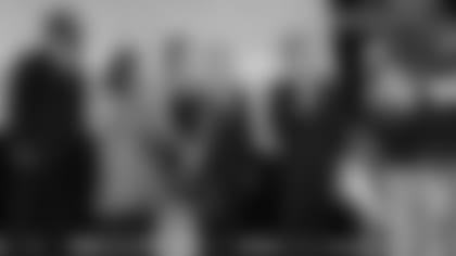 2013_SteelersStyleFashionShow_10112013_ArticleEmbed.jpg