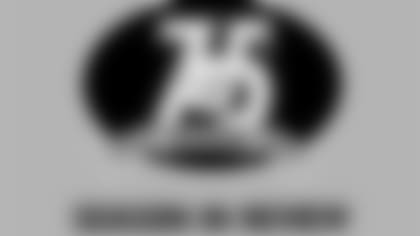 07_seasonreview_400x552_87160.jpg