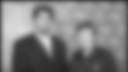 babin_casserly062604.jpg