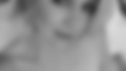 rC2s0oNE_400x400.jpg