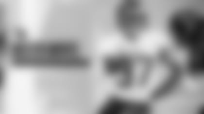 211018hooker-roster-moves