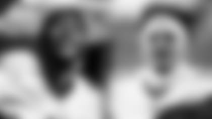 210204-batson-mahomes2