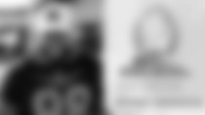 220203-one-on-one-simmons