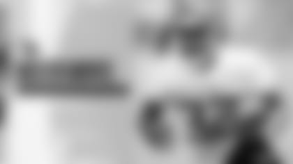 evans-darrynton-roster-moves