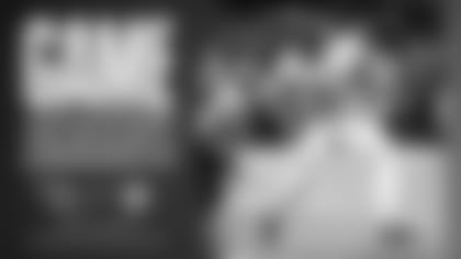 Derek Henry Rumbles for 46 Yards 