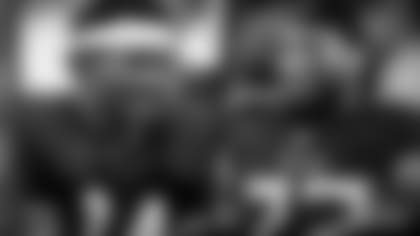 walter-payton-derrick-henry