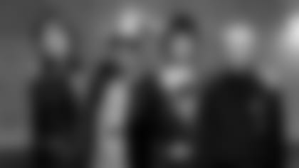 rollingstones300-033015b.jpg
