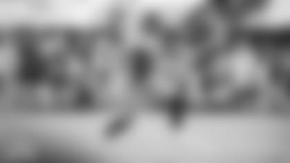 The Tennessee Titans versus the Cleveland Browns at Nissan Stadium on DECEMBER 06, 2020 in Nashville, TN. Photo By Donald Page/Tennessee Titans