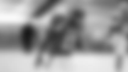 cornerback600-120314.jpg