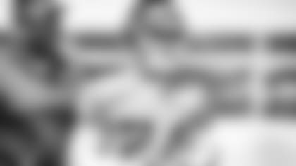 elijah-molden-practice