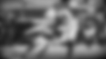 The Tennessee Titans versus the Indianapolis Colts at Lucas Oil Stadium on NOVEMBER 29, 2020 in Baltimore, MD. Photo By Donald Page/Tennessee Titans