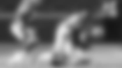 AP_19352733473595