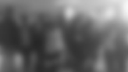warren-family-112816-thumb.jpg